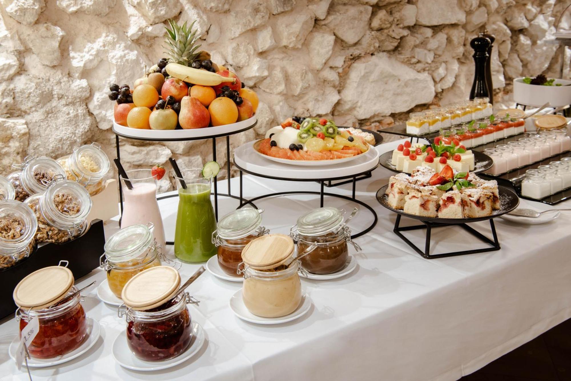 N33 Premium Apartments Old Town Krakow - Destigo Hotels Kültér fotó