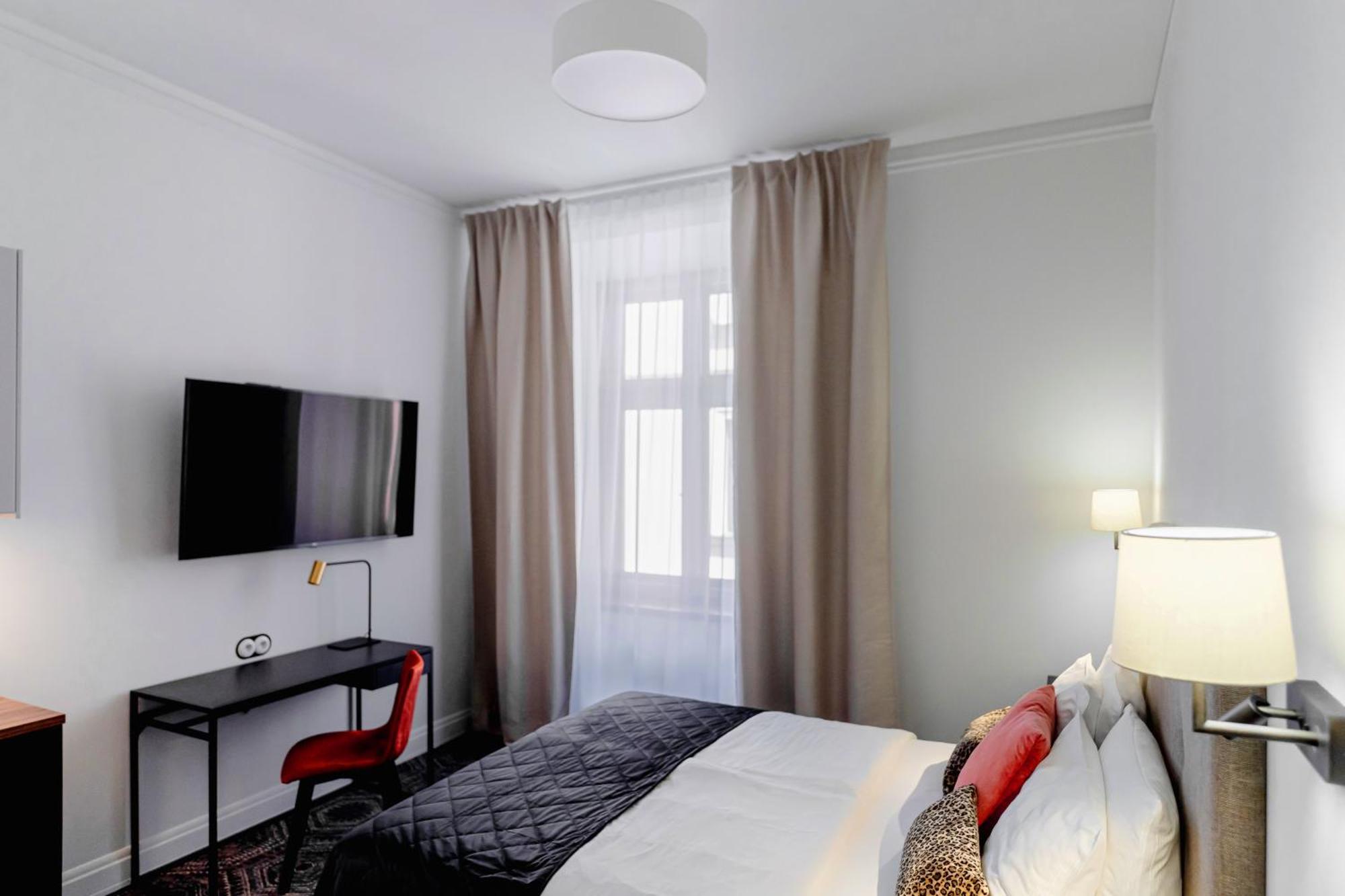 N33 Premium Apartments Old Town Krakow - Destigo Hotels Szoba fotó